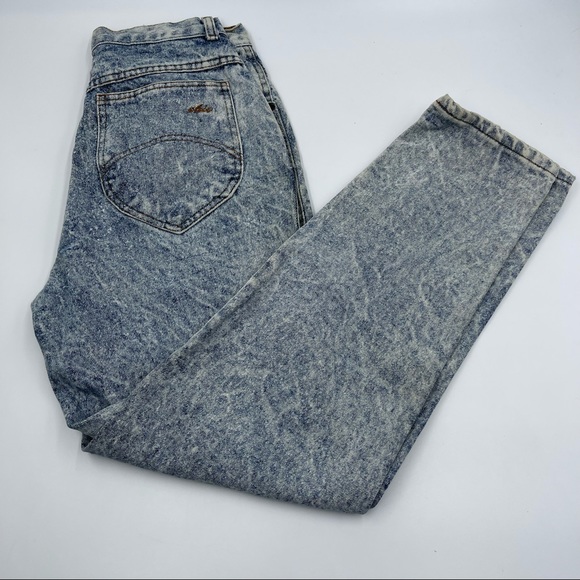 chic Denim - Vintage Chic High Waisted Acid Wash Jeans